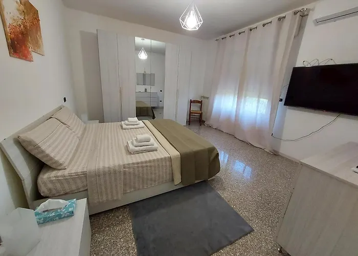 Marusia ゲストハウス Tollo