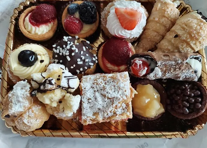 Marusia ゲストハウス Tollo